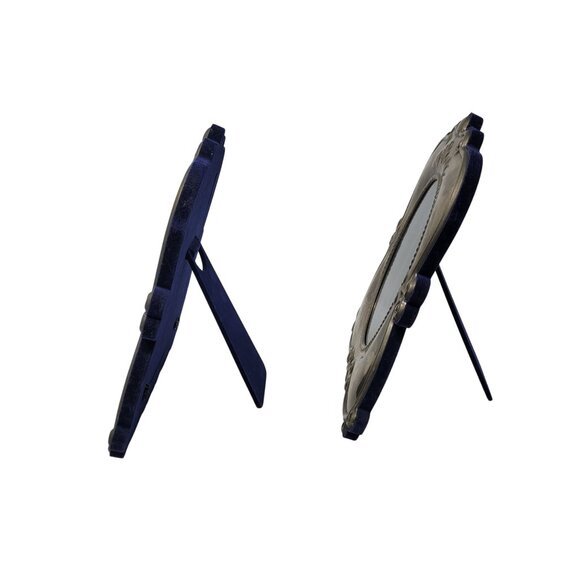 Vtg Ornate Silver-Plated Picture Frames Blue Velvet Easel Back Oval 5"x7" Set - Picture 2 of 8